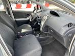Toyota Yaris 1.3 VVTi Terra 5-deurs Airco APK Keurige auto!, Stof, Gebruikt, Zwart, 4 cilinders
