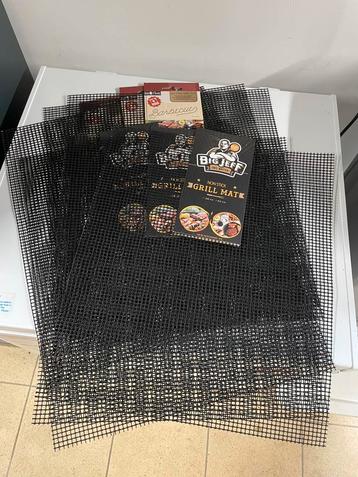 Barbecue grill matjes beschikbaar voor biedingen