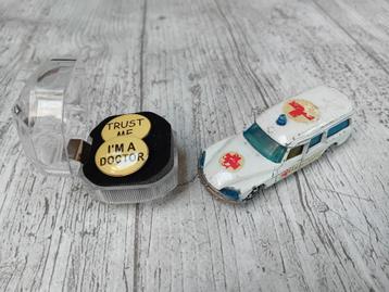 Manchetknopen Trust me i'm a doctor. beschikbaar voor biedingen