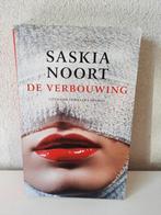 Saskia Noort De Verbouwing Boek Paperback 2009, Boeken, Thrillers, Saskia Noort, Gelezen, Ophalen of Verzenden, Nederland