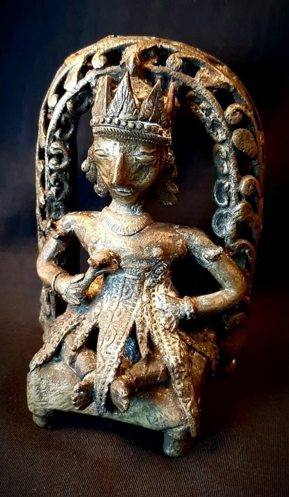 Antiek Bronzen Beeld van een Godheid, Antiek en Kunst, Kunst | Beelden en Houtsnijwerken, Ophalen of Verzenden