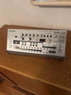 Roland TB-03 Boutique Bass Line Synth, Muziek en Instrumenten, Synthesizers, Roland, Zo goed als nieuw, Met midi-aansluiting, Overige aantallen