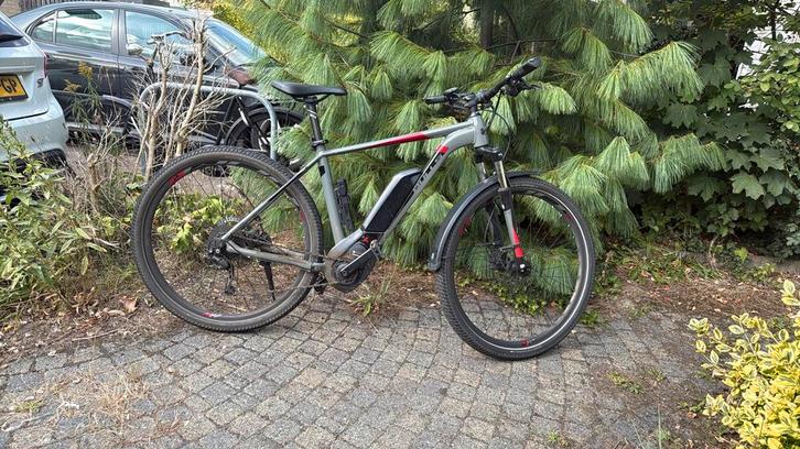 E-Mtb elektrische fiets Bulls Bosch ebike, Fietsen en Brommers, Elektrische fietsen, Zo goed als nieuw, Overige merken, 50 km per accu of meer