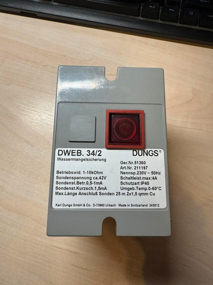 DUNGS DWEB 34/2 watergebrekbeveiliging 230V, Hobby en Vrije tijd, Elektronica-componenten, Gebruikt, Ophalen of Verzenden