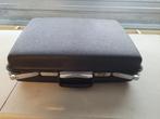 in goede staat aktekoffer met sleutel, Sieraden, Tassen en Uiterlijk, Koffers, Ophalen of Verzenden, Gebruikt, Hard kunststof