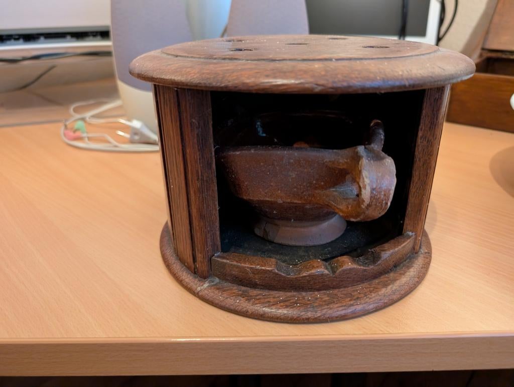 Houten stoof met vuurschaal., Antiek en Kunst, Ophalen