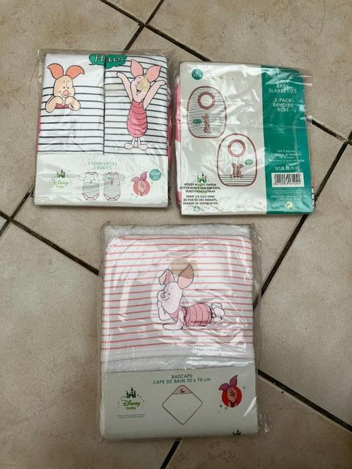 Nieuwe Set Disney baby ( Winnie The Pooh - knorretje ), Kinderen en Baby's, Kraamcadeaus en Geboorteborden, Nieuw, Ophalen of Verzenden