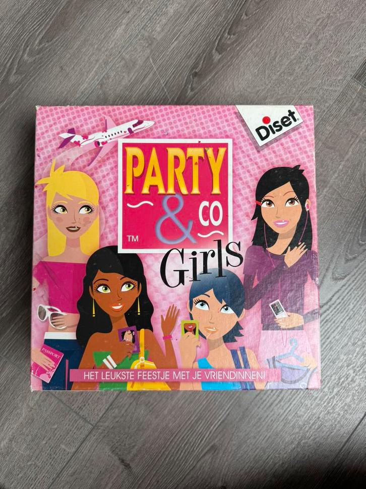 Party & Go Girls – gebruikt, maar nog in goede staat, Hobby en Vrije tijd, Gezelschapsspellen | Bordspellen, Gebruikt, Een of twee spelers