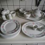 Engels the boots servies carnation, Huis en Inrichting, Keuken | Servies, Ophalen, Zo goed als nieuw, Bord(en), Overige stijlen