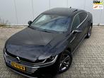 Volkswagen Arteon 1.5TSI R-LINE PANORAMADAK VIRTUAL NAP ORIG, Auto's, Volkswagen, Arteon, 4 cilinders, 150 pk, Zwart