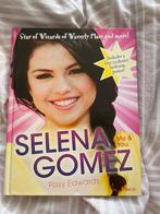 Selena Gomez boek + poster, Ophalen, Zo goed als nieuw