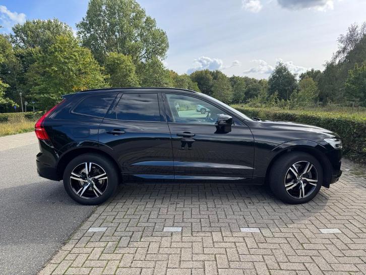 Volvo XC60 T6 AWD 2021 R-Design Zwart, Auto's, Volvo, Particulier, XC60, 4x4, ABS, Achteruitrijcamera, Adaptieve lichten, Adaptive Cruise Control