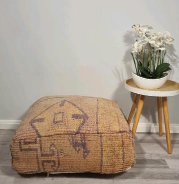 Vintage berber poef, marokkaanse zitkussen incl.verzending beschikbaar voor biedingen