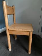 Vintage houten kleuterstoel, Kinderen en Baby's, Kinderkamer | Tafels en Stoelen, Ophalen, Gebruikt, Stoel(en)