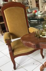 Antieke leunstoel met nieuwe bekleding, Antiek en Kunst, Ophalen