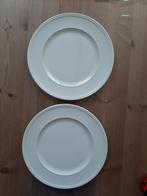 WEDGWOOD WINDSOR - 2 GROTE DINERBORDEN - DIA  31 CM, Ophalen of Verzenden, Zo goed als nieuw, Bord(en), Wedgwood