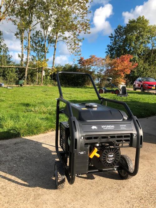 Hyundai HHDP35N 3.1 KW aggregaat, Doe-het-zelf en Verbouw, Aggregaten, Zo goed als nieuw, Benzine, Minder dan 5 kVA, Geluidgedempt