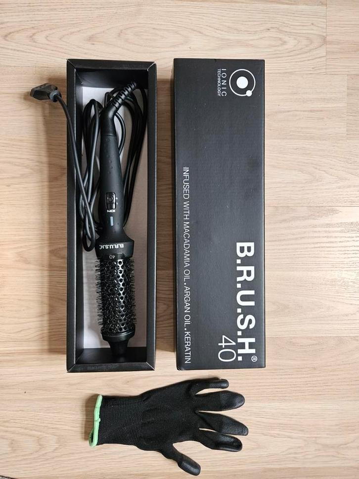 B.R.U.S.H. 40 Haarstyling Borstel, Witgoed en Apparatuur, Persoonlijke-verzorgingsapparatuur, Zo goed als nieuw, Haarverzorging