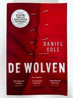 De Wolven - Daniel Cole - Thriller, Ophalen of Verzenden, Gelezen, Nederland