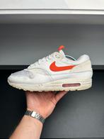 Nike Air Max 1 Tongue Tab White Red / 44,5, Ophalen of Verzenden, Zo goed als nieuw, Overige kleuren