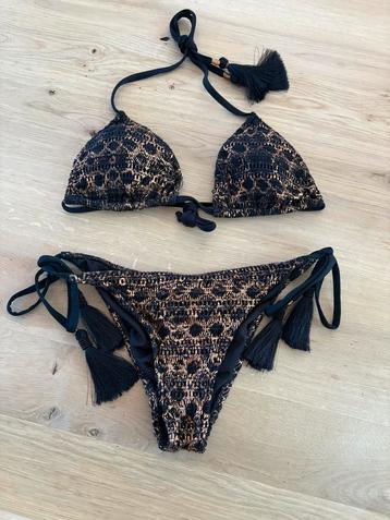 Cosita linda bikini  beschikbaar voor biedingen