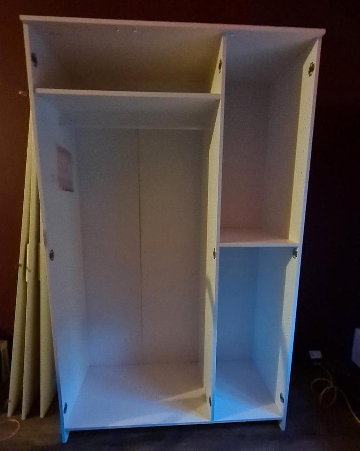 Brimnes Kledingkast Wit, Huis en Inrichting, Kasten | Overige, Gebruikt, Ophalen