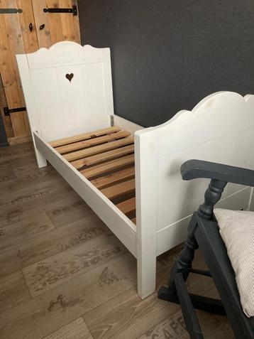 Woood: Kleuterbed 150x70 wit  beschikbaar voor biedingen