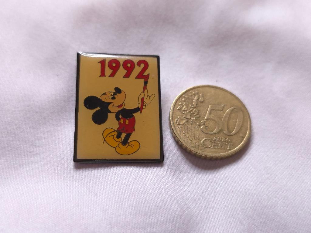 Euro Disney Mickey Opening Year 1992 signature pin vintage, Ophalen of Verzenden, Mickey Mouse, Zo goed als nieuw, Overige typen