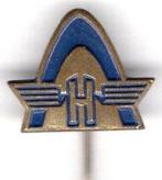 HANOMAG blauw op zilverkleurig tractor speldje ( E_177 ), Verzenden, Nieuw, Transport, Speldje of Pin