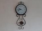 Supermooie metalen klok met frame in zeer goede staat,, Ophalen of Verzenden, Zo goed als nieuw, Analoog, Wandklok