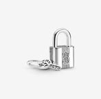 Liefdes Slot | Goud Zilver of Rose |, Overige materialen, Mjcm190928@gmail.com, Nieuw, Adres:78 avenue des Champs Elysees Bureau 326