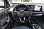 BMW 1 Serie 120 M Sport Automaat / Sportstoelen / Parking As, 156 pk, Leder, 3 cilinders, Blauw