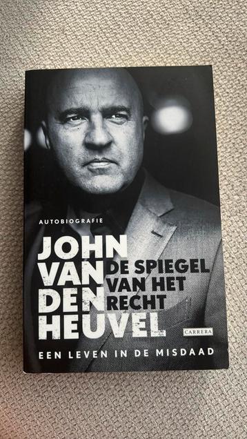 John van den Heuvel - De spiegel van het recht beschikbaar voor biedingen