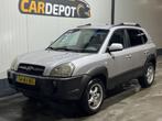 Hyundai Tucson 2.0i Dynamic Technisch super, Auto's, Stof, Gebruikt, 4 cilinders, Origineel Nederlands
