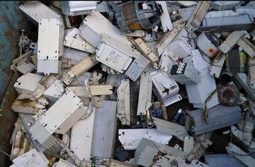 Ijzer ophaal service beschikbaar voor biedingen