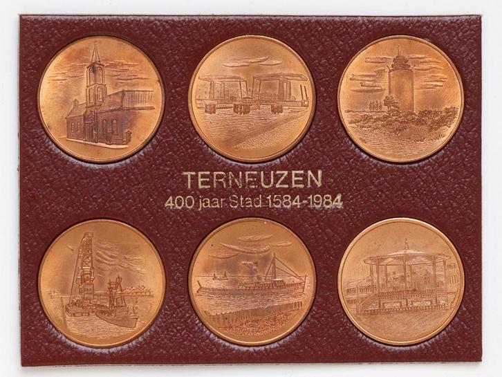 herdenkingsmunten Terneuzen 400 jaar stad, Postzegels en Munten, Munten | Nederland, Setje, Overige waardes, Koningin Beatrix