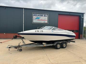 Nette speedboot compleet met motor en trailer beschikbaar voor biedingen