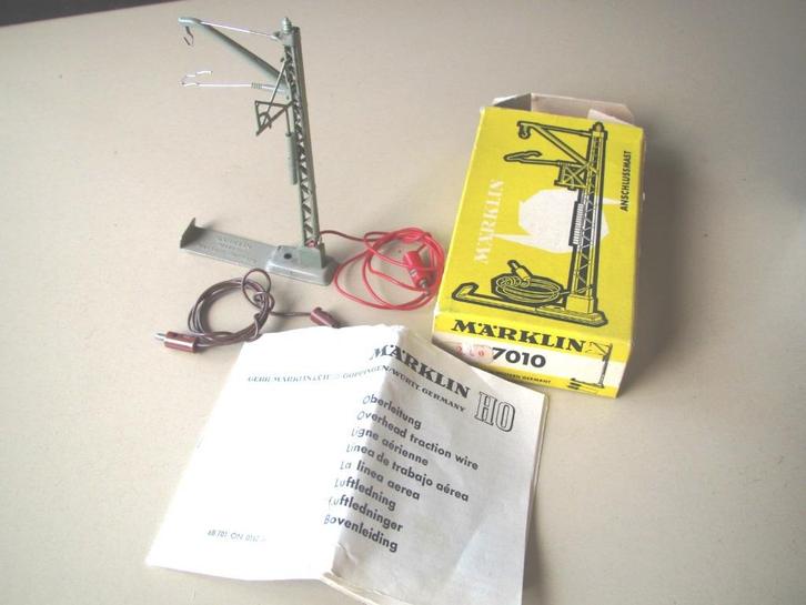 Märklin 7010 aansluitmast met kabel en afspanning M-rail OVP, Hobby en Vrije tijd, Modeltreinen | H0, Zo goed als nieuw, Overige typen