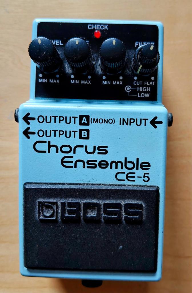 Boss CE-5 Chorus Ensemble Gitaar Effectpedaal, Muziek en Instrumenten, Effecten, Gebruikt, Chorus, Ophalen of Verzenden