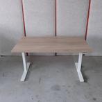 Slingerbureau zit-zit 140x80 cm - Wit frame - M.eiken - BR49, Ophalen of Verzenden, In hoogte verstelbaar, Gebruikt, Bureau