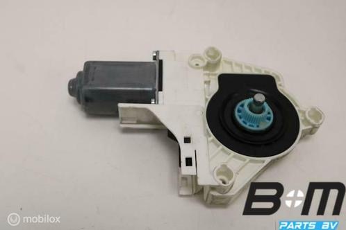 Raammotor rechtsvoor Audi Q3 8U 8K0959802B, Auto-onderdelen, Interieur en Bekleding, Gebruikt