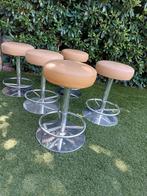 BARKRUKKEN LAAG MODEL IN NIEUWSTAAT JOHANSON DESIGN 12 STUKS, Ophalen, 5 krukken of meer, Met voetsteun, Zo goed als nieuw