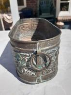 Mooie bewerkte koperen bak, Antiek en Kunst, Curiosa en Brocante, Ophalen