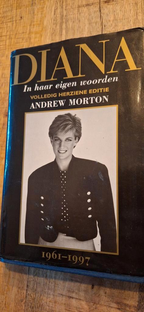 Diana, in haar eigen woorden - Biografie boek Andrew Morton, Boeken, Biografieën, Gelezen, Politiek, Ophalen of Verzenden