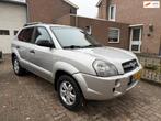Hyundai Tucson 2.0i Dynamic, Auto's, 4 cilinders, Origineel Nederlands, Bedrijf, Handgeschakeld