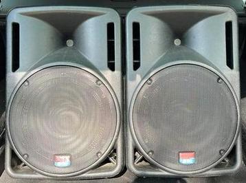 Behringer Basic400 2-weg speakers