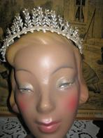VINTAGE BRUIDSKROON  3, Antiek en Kunst, Antiek | Kleding en Accessoires, Ophalen of Verzenden