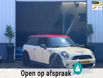 Mini Mini Clubman 1.6 John Cooper Works//Kuipstoelen//211pk/ beschikbaar voor biedingen