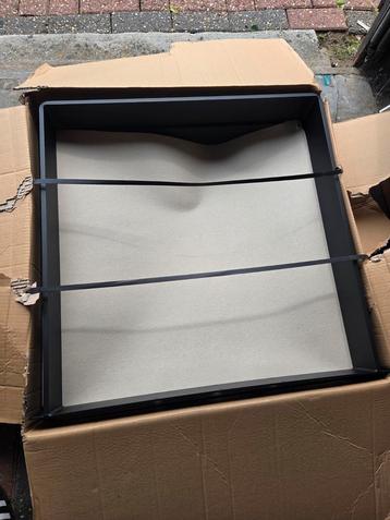 U tafelpoot zwart 75 bij 72 cm

 beschikbaar voor biedingen