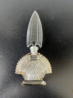 Antieke Kristallen parfumfles, Ophalen of Verzenden